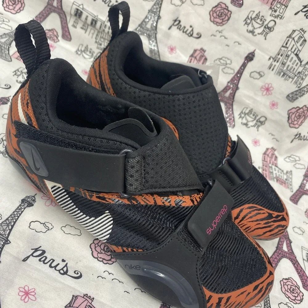 NIKE SUPERREP INDOOR CYCLE Peloton Cycling Shoes Tiger Stripes Black Size 6.5